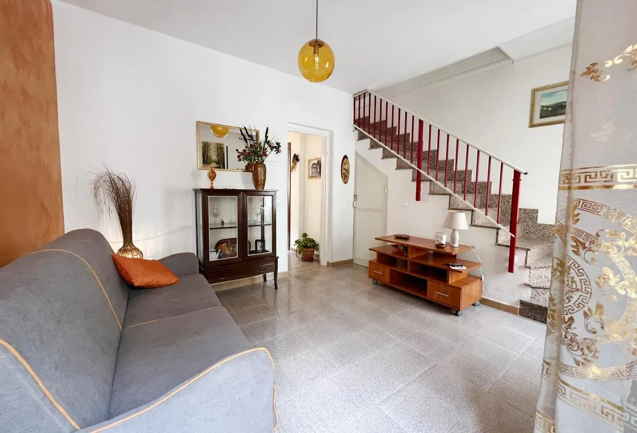 Amari Residence Ното